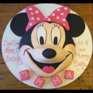 Disney Birthday Cakes | Cakes by Robin