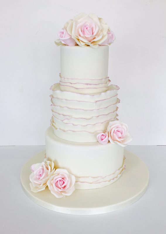 Traditional Wedding Cakes Delivered in London | Cakes by Robin